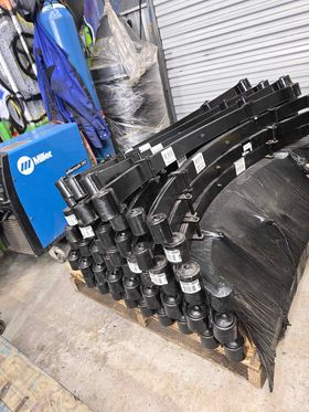 84-01 Jeep Cherokee XJ Rubion Express RE1463 Leaf Springs 