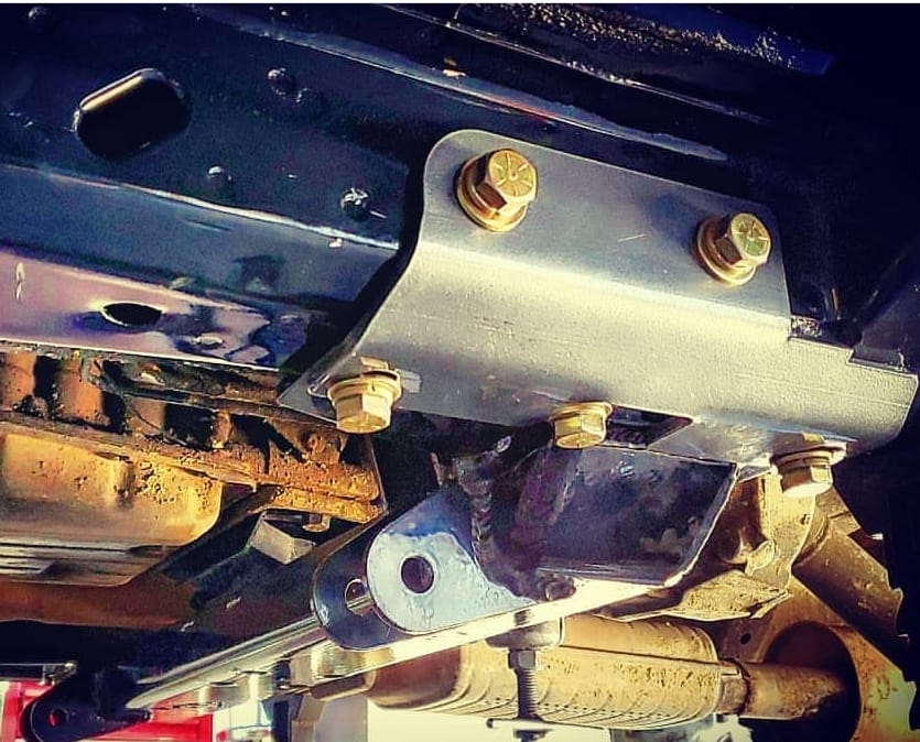 3 link unibody tie-in Jeep Cherokee XJ/MJ